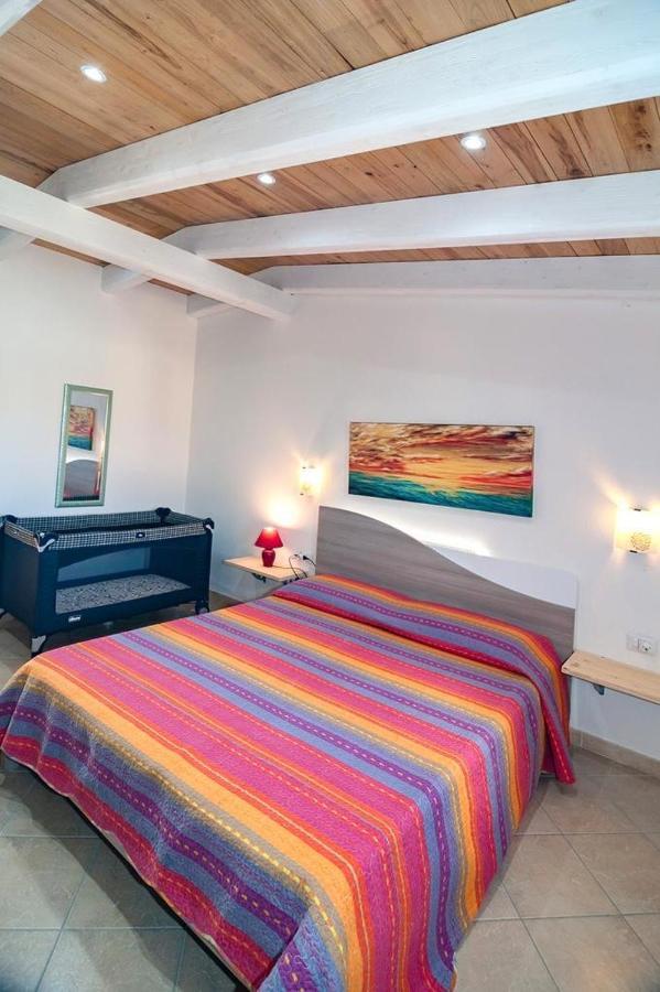 Case Vacanze Budoni Beach Exterior foto